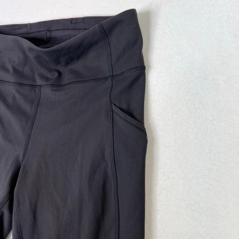 Lululemon Invigorate High-Rise Crop 23